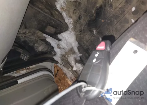 2014 Ram Cargo Tradesman z USA, uszkodzony, nr VIN 2C4JRGAG5ER352888